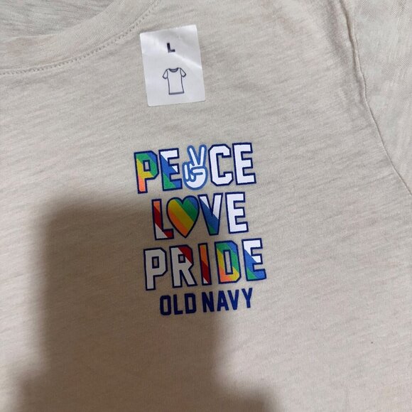 Old Navy PRIDE Womens Size L Beige Peace Love Pride Rainbow Pride T-shirt NWT - Picture 3 of 7